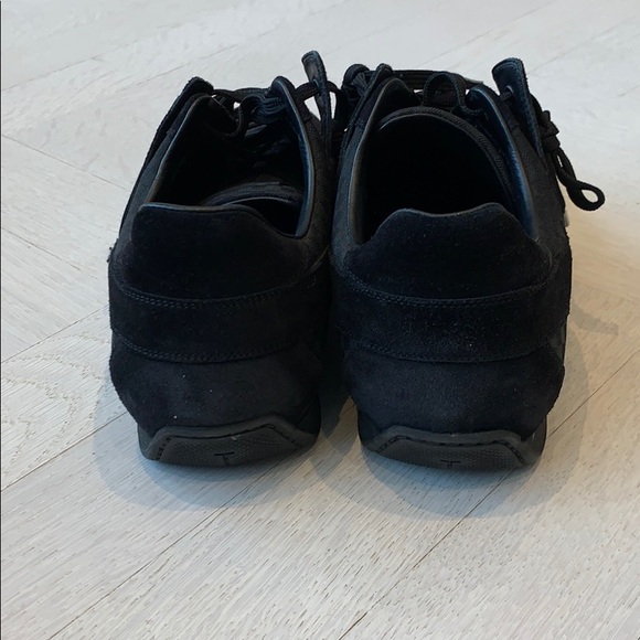 Louis Vuitton Men’s Black Sneakers - Picture 3 of 5